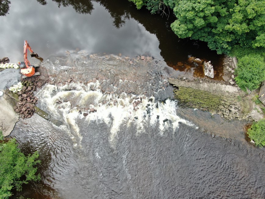 Drone photo of Erbistock Weir removal